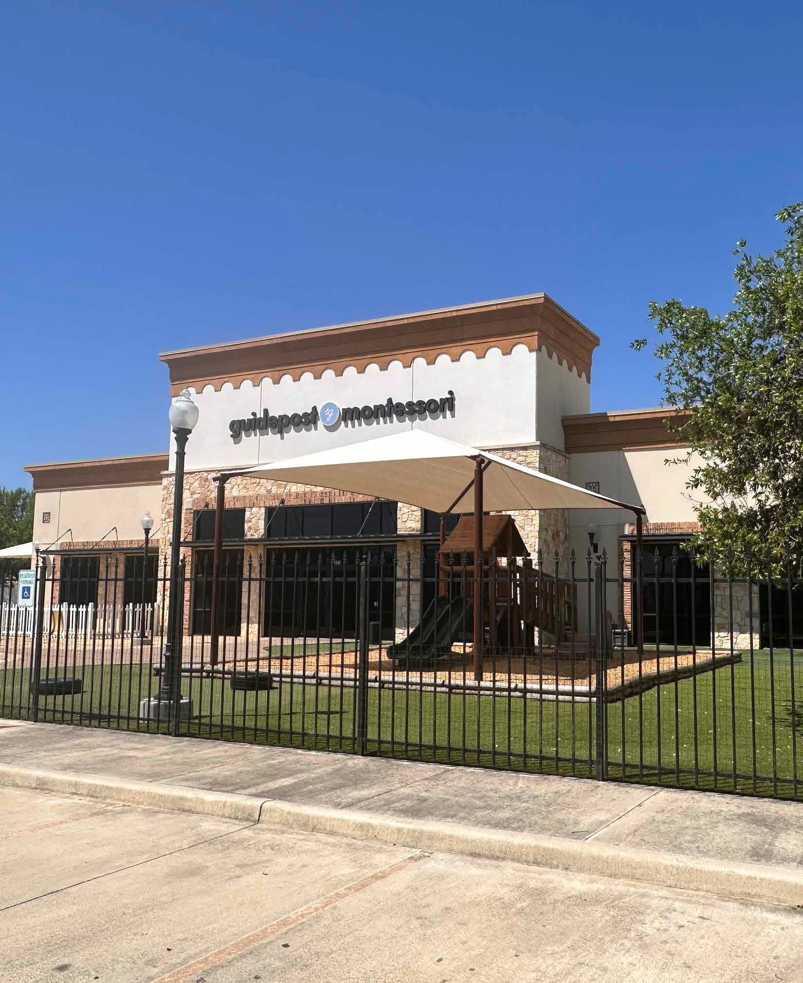 18255 Blanco Rd, San Antonio, TX à louer Photo du bâtiment- Image 1 de 12