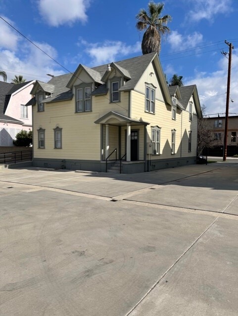 714 N Spurgeon St, Santa Ana, CA for lease Primary Photo- Image 1 of 20