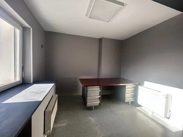 Office in Chalon-sur-Saône for lease - Interior Photo - Image 3 of 4
