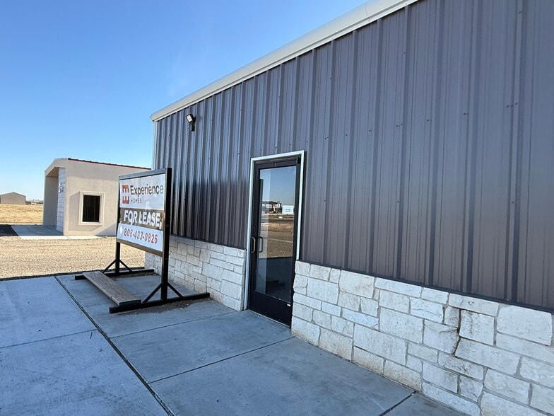 9805 Fm 2219, Amarillo, TX à louer - Photo du bâtiment - Image 2 de 14