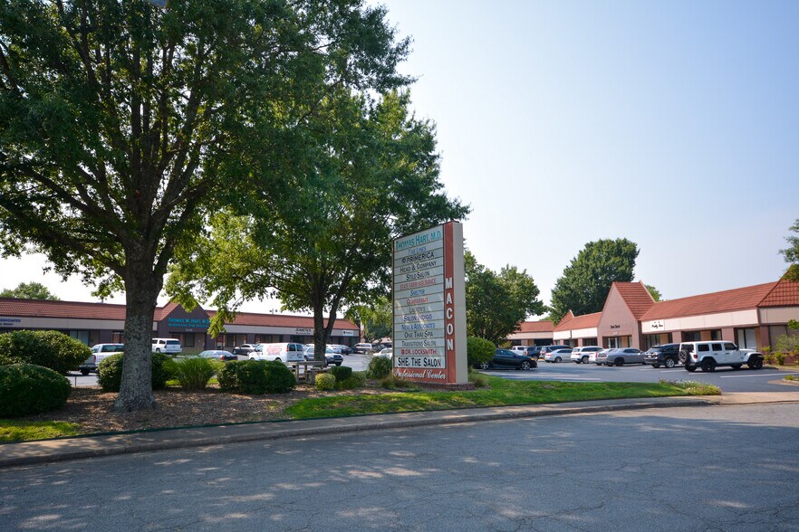 1500 Macon Dr, Little Rock, AR à louer - Photo du bâtiment - Image 1 de 7