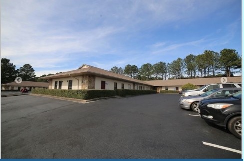 105 Commerce Dr, Fayetteville, GA for sale - Building Photo - Image 1 of 1