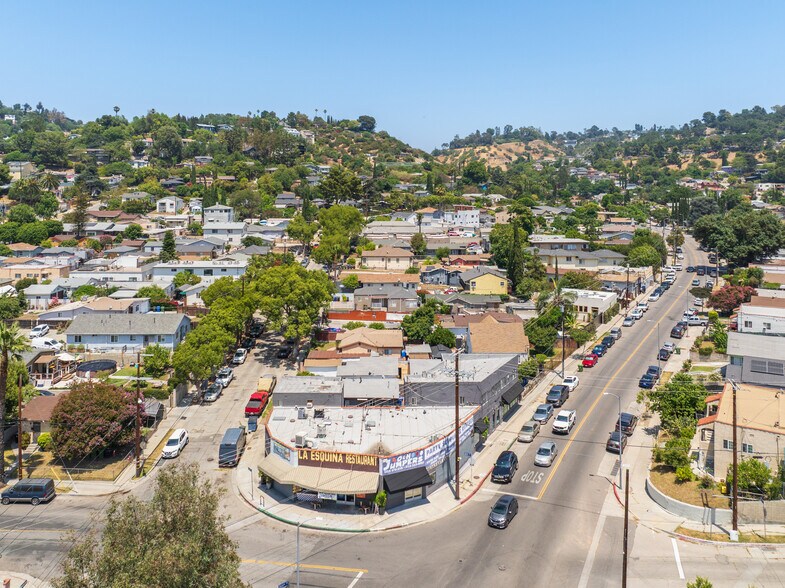 3301 Division St, Los Angeles, CA à vendre - Photo du bâtiment - Image 3 de 11