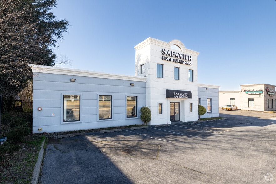 110 Broad Hollow Rd, Farmingdale, NY for lease - Building Photo - Image 2 of 6