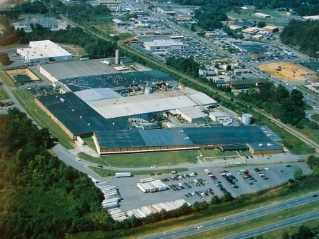 1419 E Gaston St, Lincolnton, NC for lease - Primary Photo - Image 1 of 3