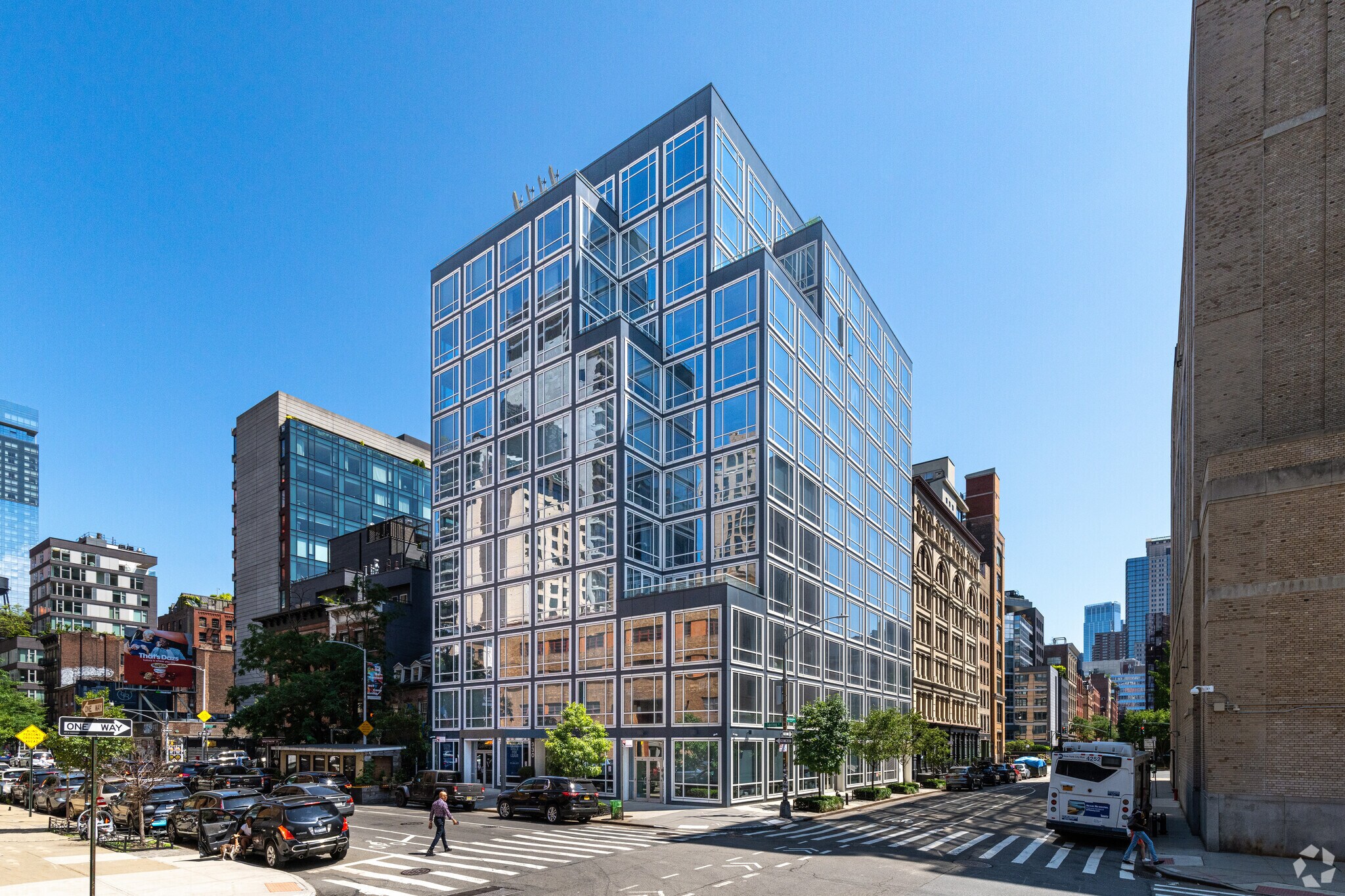 330 Spring St, New York, NY for lease Primary Photo- Image 1 of 4