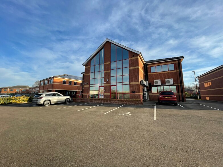Heavens Walk, Doncaster for lease - Building Photo - Image 1 of 7