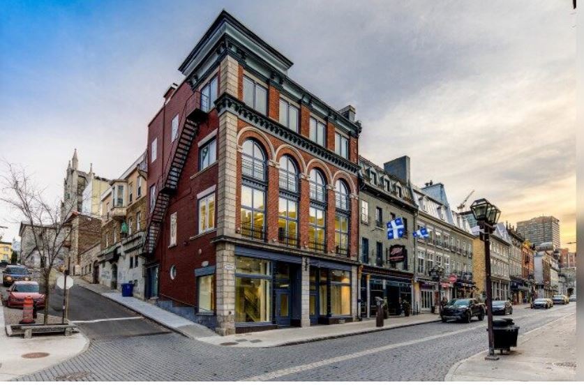 1069-1073 Rue Saint-Jean, Québec, QC à vendre - Photo principale - Image 1 de 1