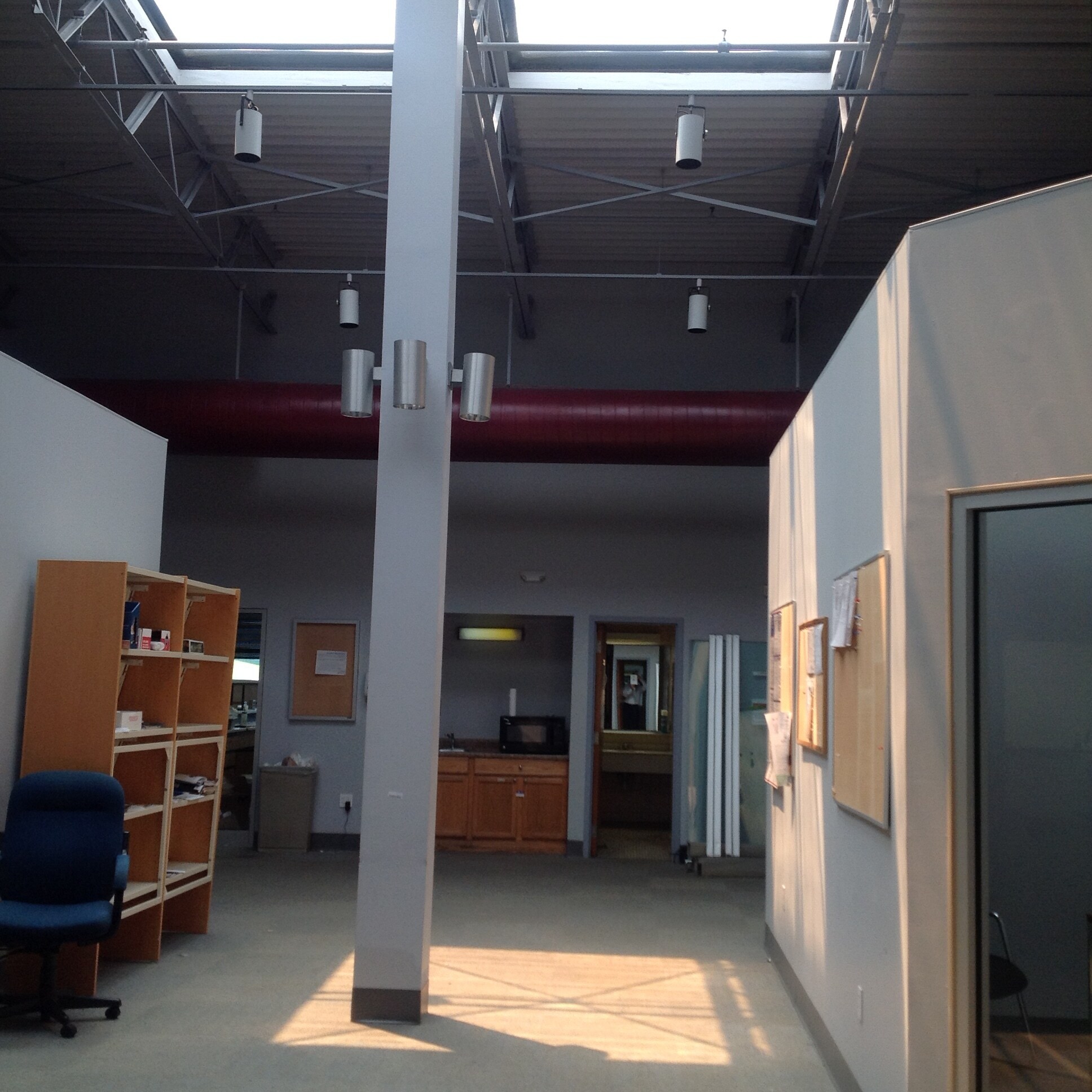 193 Marsh Hill Rd, Orange, CT for sale Interior Photo- Image 1 of 7