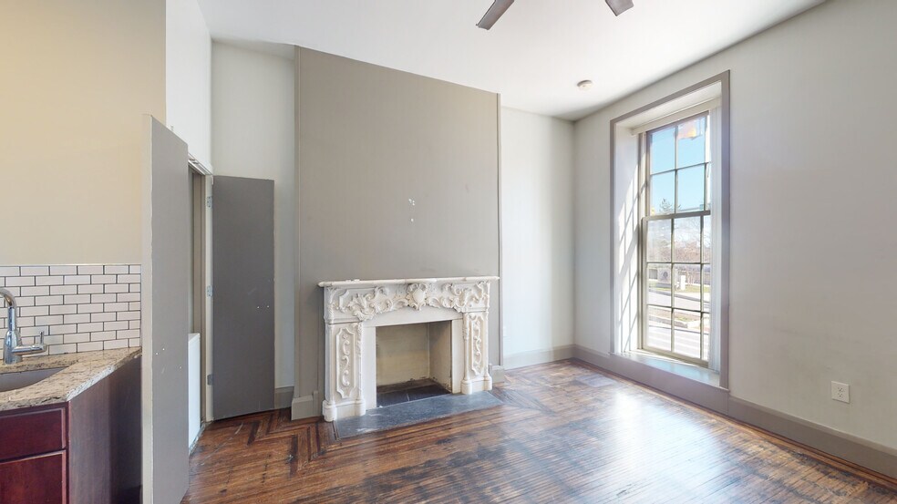 330-332 St. Paul St, Baltimore, MD à vendre - Numérisation 3D de Matterport - Image 2 de 31