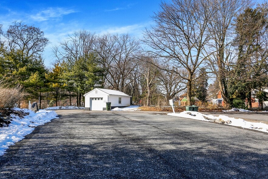 1544 Bridge St, New Cumberland, PA for sale - Building Photo - Image 3 of 3
