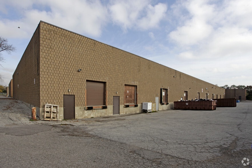 10 Falconer Dr, Mississauga, ON for sale - Building Photo - Image 2 of 2