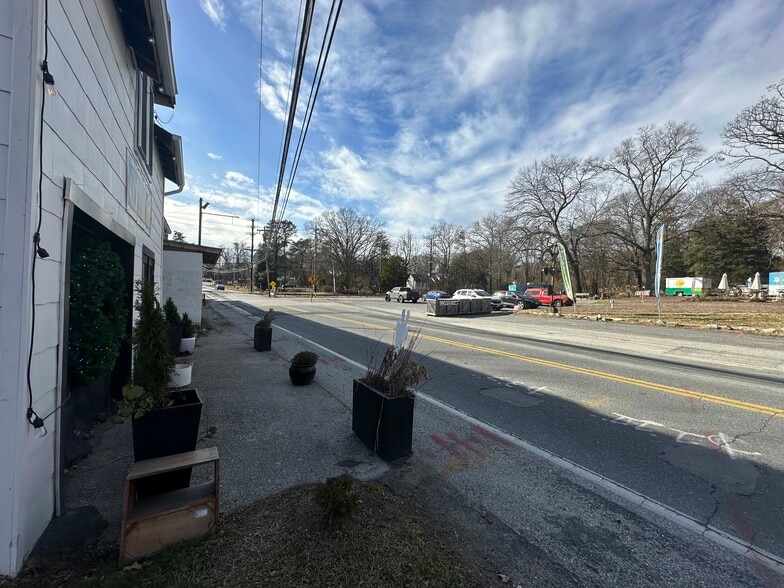 45 W Earleigh Heights Rd, Severna Park, MD for lease - Building Photo - Image 2 of 4