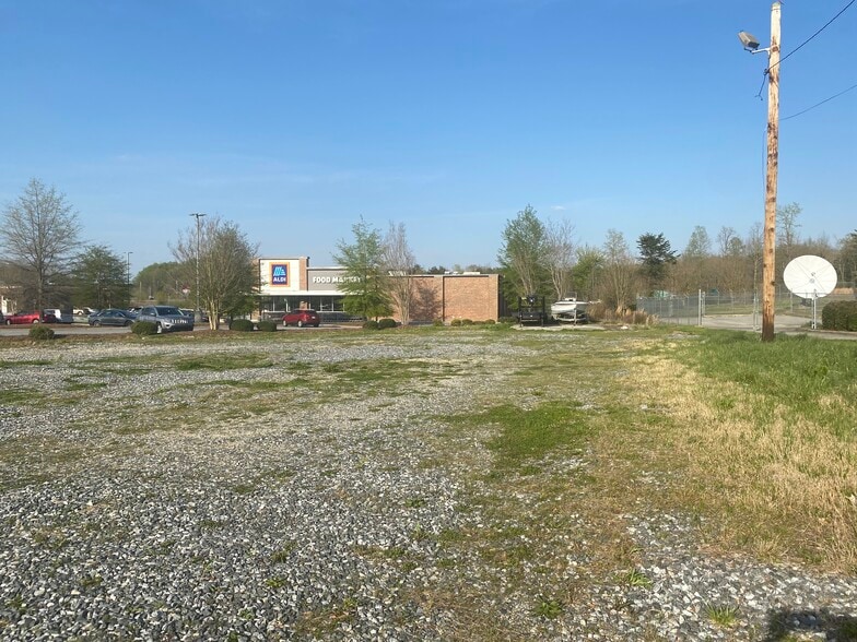 3300 N Main St, High Point, NC for sale - Other - Image 3 of 19