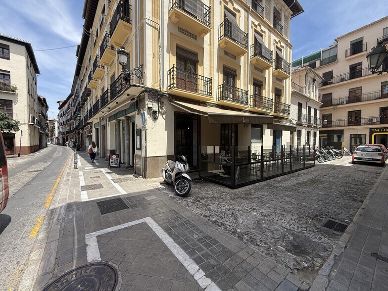 Plaza de Fortuny, 1, Granada, Granada for lease - Building Photo - Image 2 of 39