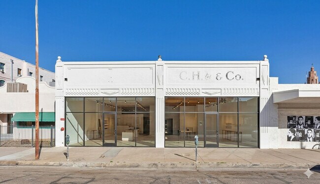 Plus de détails pour 530 W Adams St, Phoenix, AZ - Commerce de détail à louer