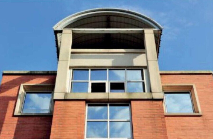Office in Chevilly-Larue for lease - Building Photo - Image 2 of 2