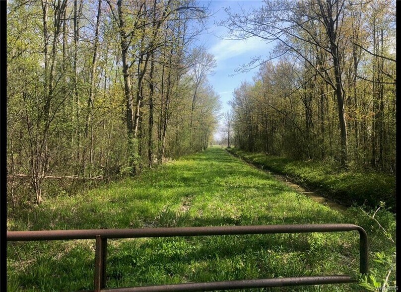 0 Killian Road, North Tonawanda, NY à vendre - Photo du bâtiment - Image 2 de 9