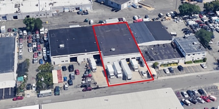 100-102 Lauman Ln, Hicksville, NY for lease Interior Photo- Image 1 of 1