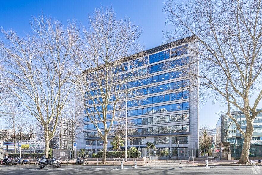 91-99 Avenue Aristide Briand, Montrouge for sale - Primary Photo - Image 1 of 9