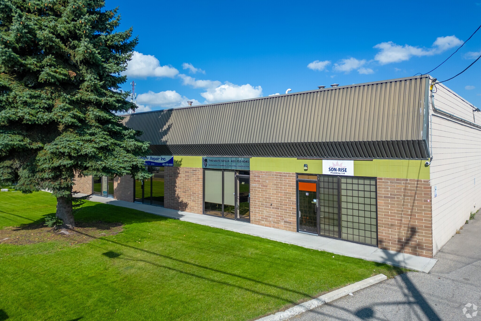 2280 39th Ave NE, Calgary, AB à vendre Photo principale- Image 1 de 1