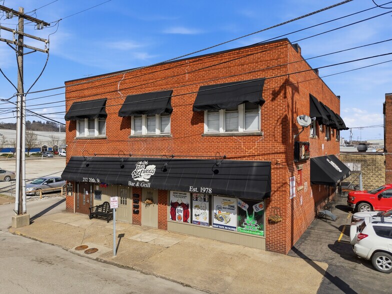 212 20th St, Huntington, WV à vendre - Photo du bâtiment - Image 3 de 42