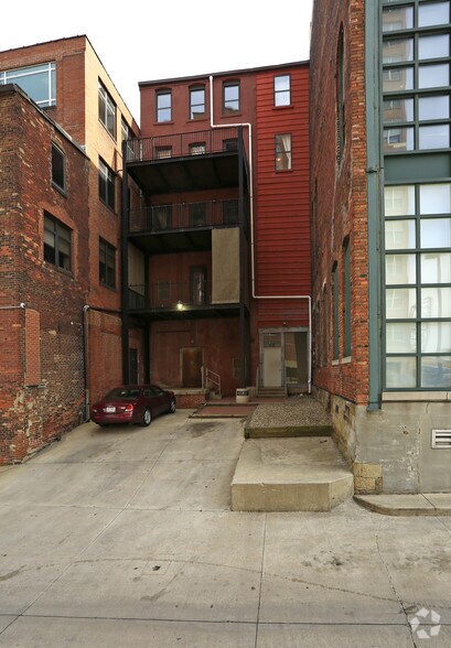 1370 W 9th St, Cleveland, OH à vendre - Photo du bâtiment - Image 3 de 13