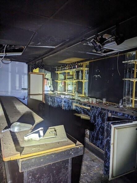 7925 Nevada Ave, Hammond, IN à vendre - Photo intérieure - Image 3 de 6