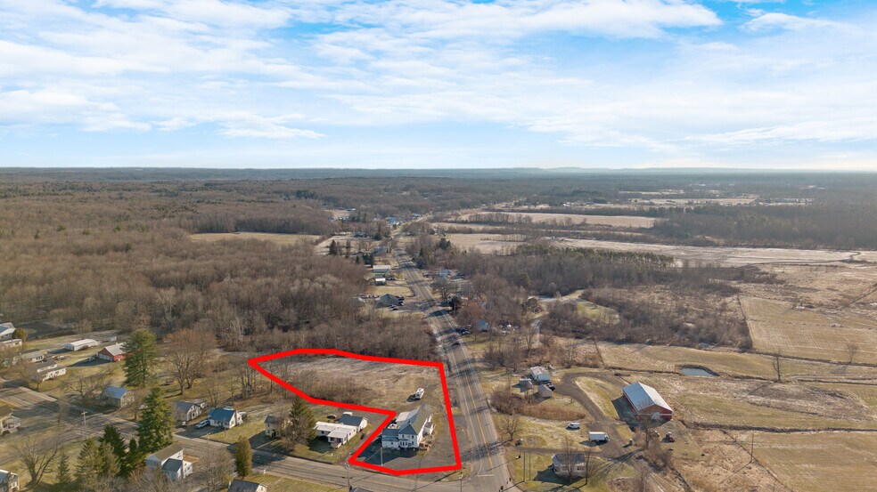 2805 NY-49, Blossvale, NY à vendre - Photo du bâtiment - Image 3 de 24