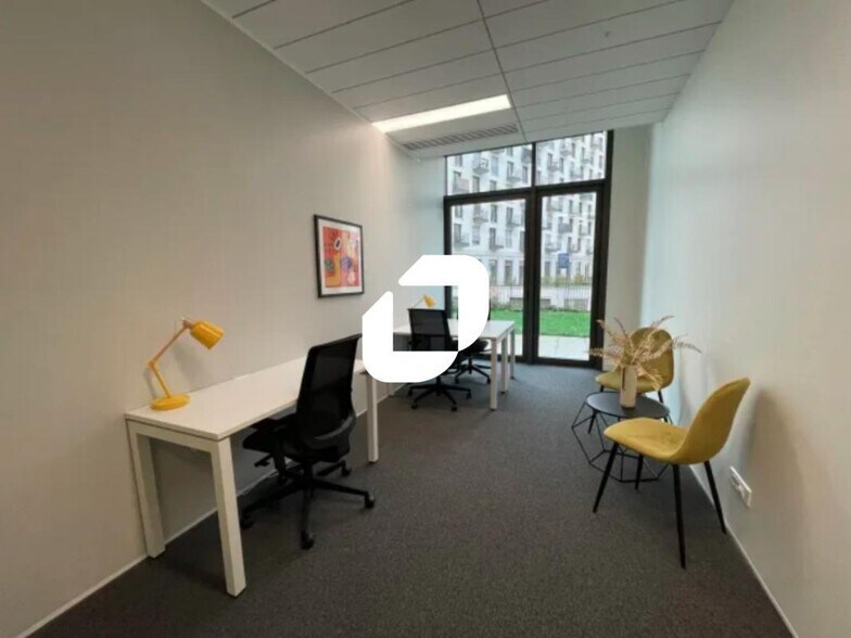 Office in Paris for lease - Building Photo - Image 2 of 8