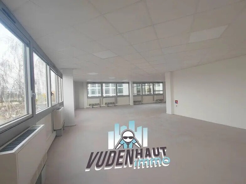 Office in Blagnac for lease - Interior Photo - Image 2 of 9