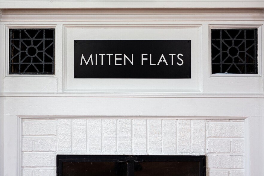 710 W Ludington Ave, Ludington, MI à vendre - Photo intérieure - Image 3 de 16