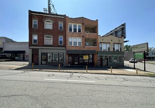 3528 Boulevard of the Allies, Pittsburgh, PA for lease Building Photo- Image 1 of 10