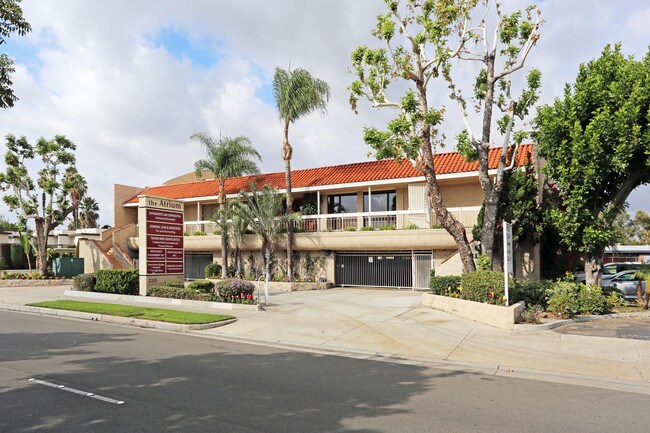 More details for 2331 W Lincoln Ave, Anaheim, CA - Office for Lease
