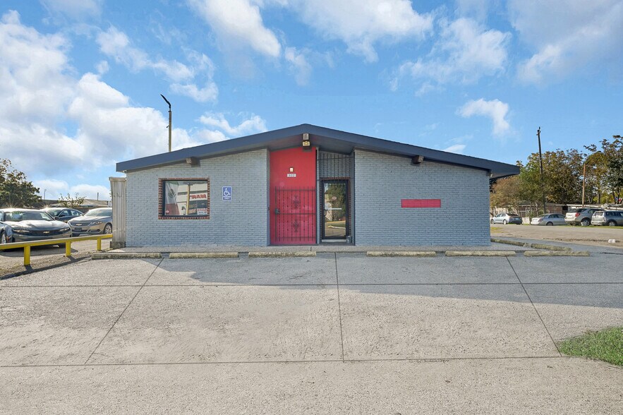 602 Spencer Hwy, South Houston, TX à vendre - Photo du bâtiment - Image 1 de 20