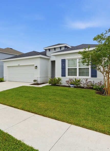 10579 SW Vasari Way, Port Saint Lucie, FL for sale - Building Photo - Image 3 of 29
