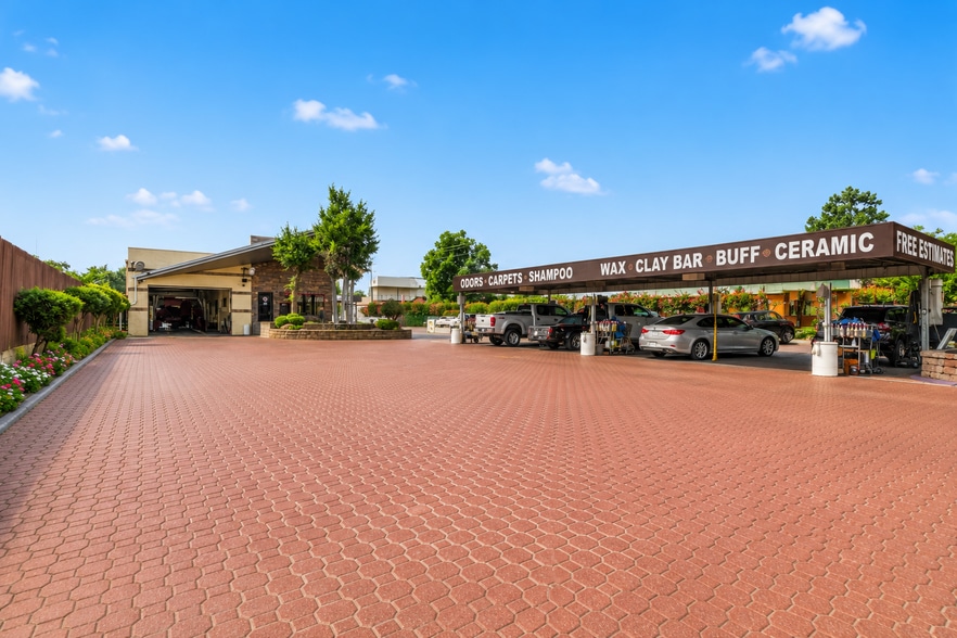 3211 Fm-1960 Rd, Houston, TX for sale - Building Photo - Image 2 of 44