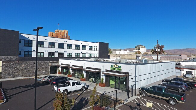Plus de détails pour 107-111 S 1st St, Yakima, WA - Commerce de détail à louer