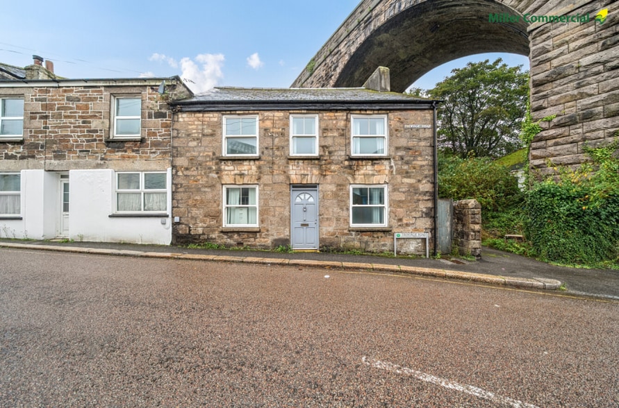 1 Trewirgie Rd, Redruth for lease - Primary Photo - Image 1 of 5