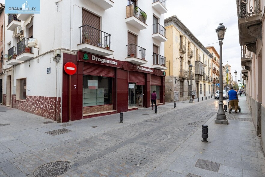 Calle Ronda Granada Sur, 2, Santa Fe, Granada for sale - Building Photo - Image 2 of 24