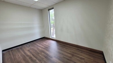 2500 W Broad St, Athens, GA for lease Interior Photo- Image 2 of 12