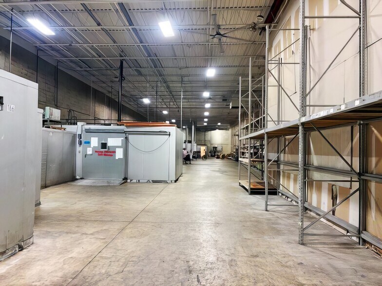 1165A N DuPont Hwy, Dover, DE for lease - Interior Photo - Image 3 of 9