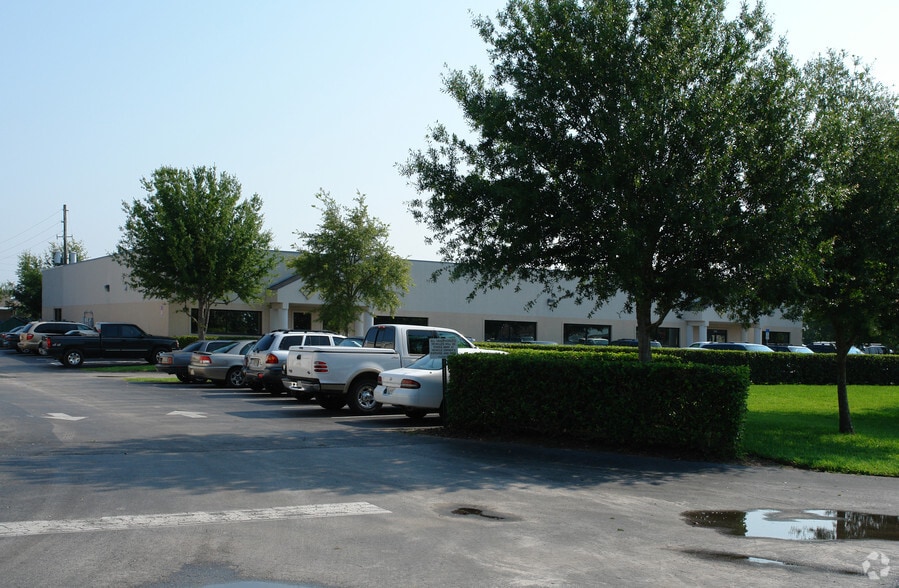 260 Hunt Park Cv, Longwood, FL à louer - Photo du bâtiment - Image 3 de 6