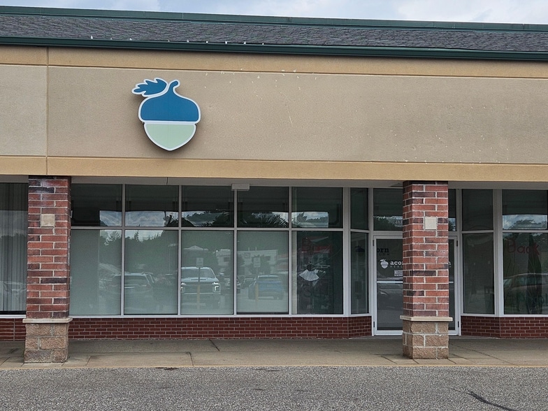 4510-4706 State St, Saginaw, MI for lease - Building Photo - Image 3 of 13