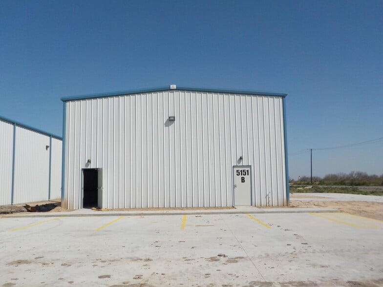 2356 Resendez Rd, Aransas Pass, TX for lease - Building Photo - Image 2 of 12