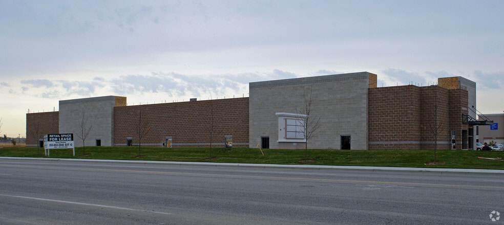 5651-5687 E Franklin Ave, Nampa, ID for lease - Building Photo - Image 2 of 11