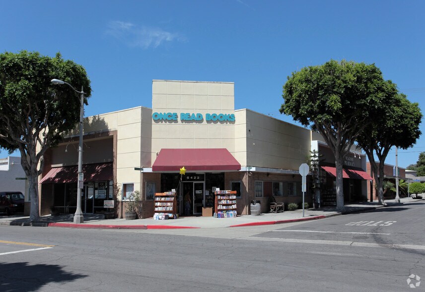 4101-4105 N Bellflower Blvd, Long Beach, CA à louer - Photo du bâtiment - Image 3 de 28