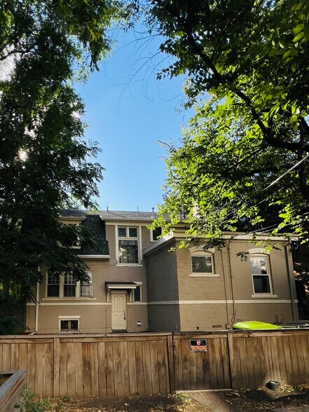 1718 Gaylord St, Denver, CO à vendre - Photo du bâtiment - Image 3 de 36