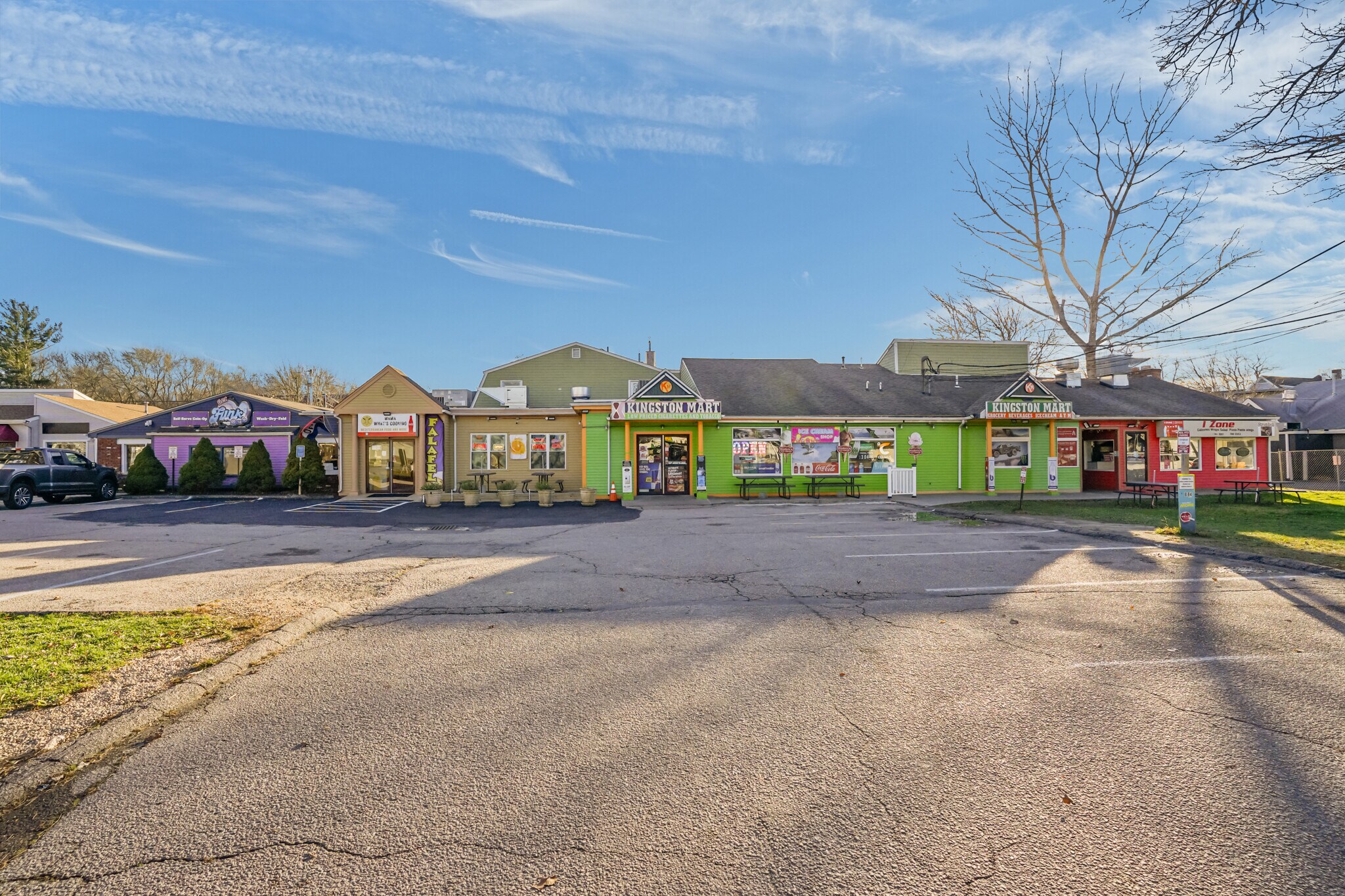 100 Fortin Rd, Kingston, RI à vendre Photo du bâtiment- Image 1 de 22