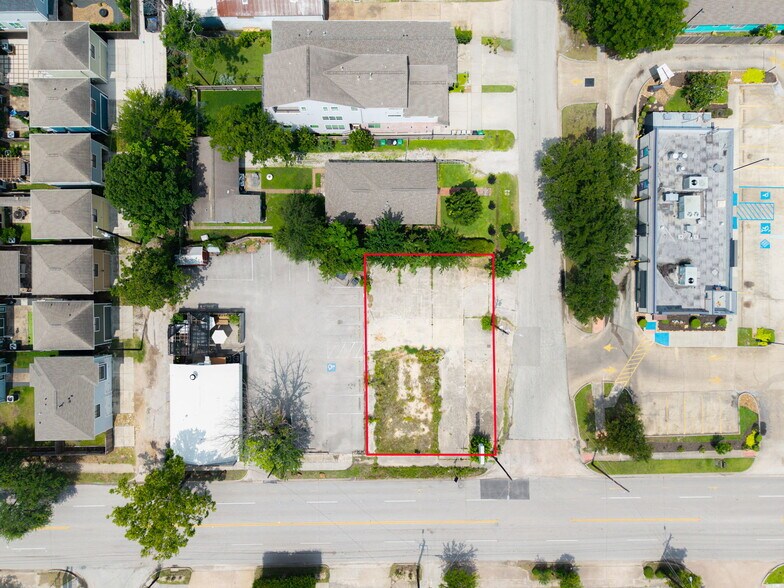 202 W 27th Street, Houston, TX à vendre - Photo du bâtiment - Image 3 de 8